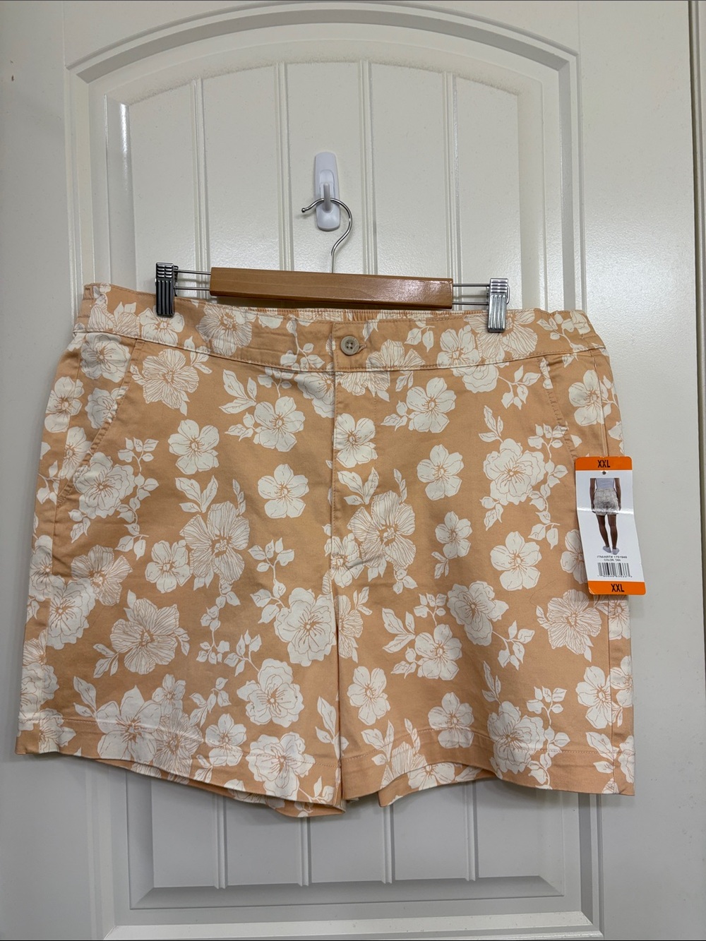 NWT JACHS Girlfriend Peach Floral Bermuda Shorts Stretch Elastic Waist Chino